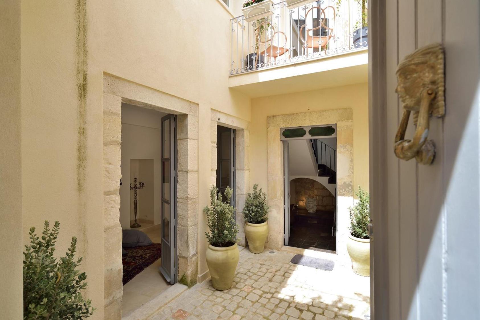 Domus Sbircio Modica Apartment Exterior photo